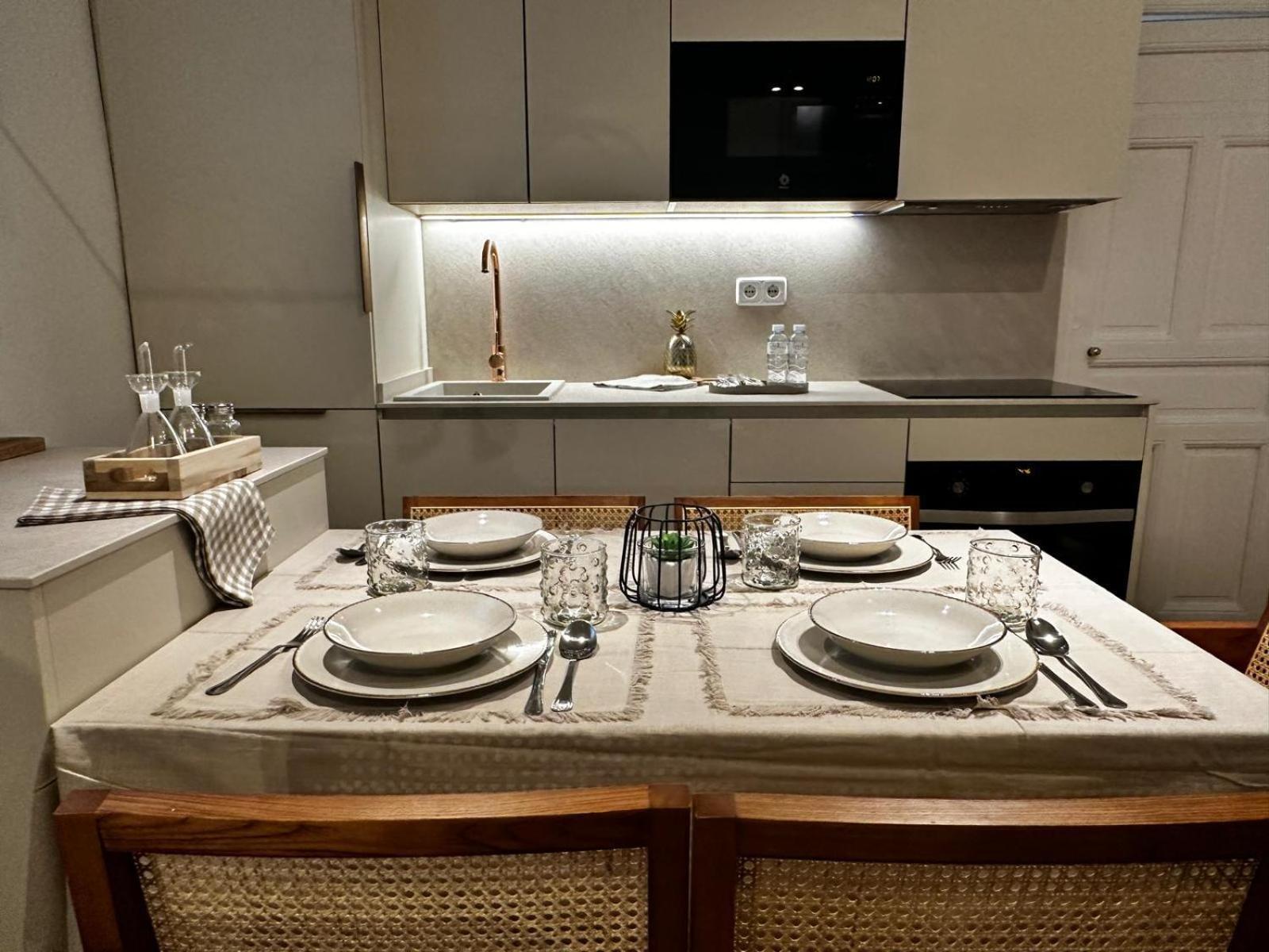 Piso 2 Habitaciones En El Centro มาดริด ภายนอก รูปภาพ