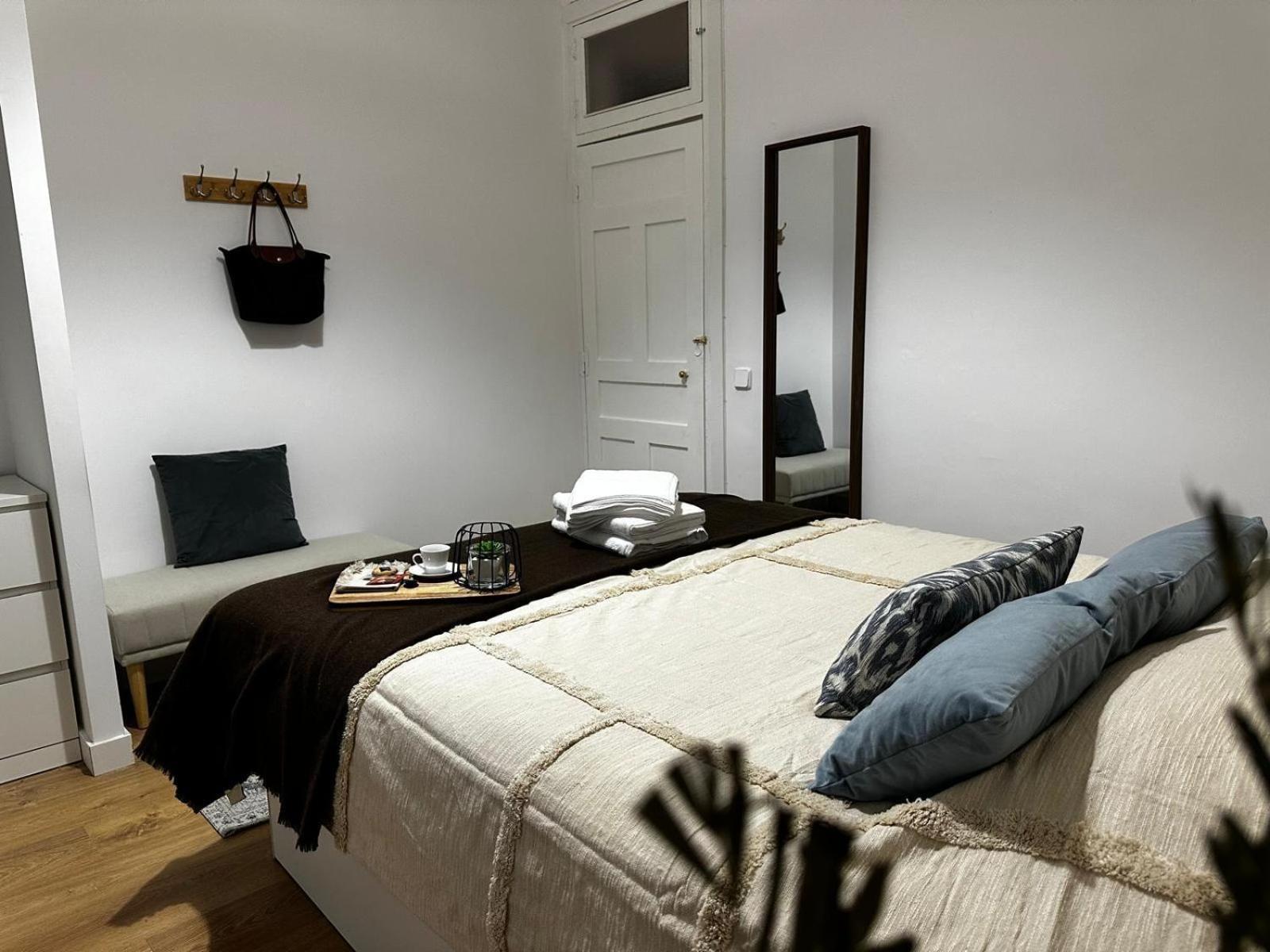 Piso 2 Habitaciones En El Centro มาดริด ภายนอก รูปภาพ