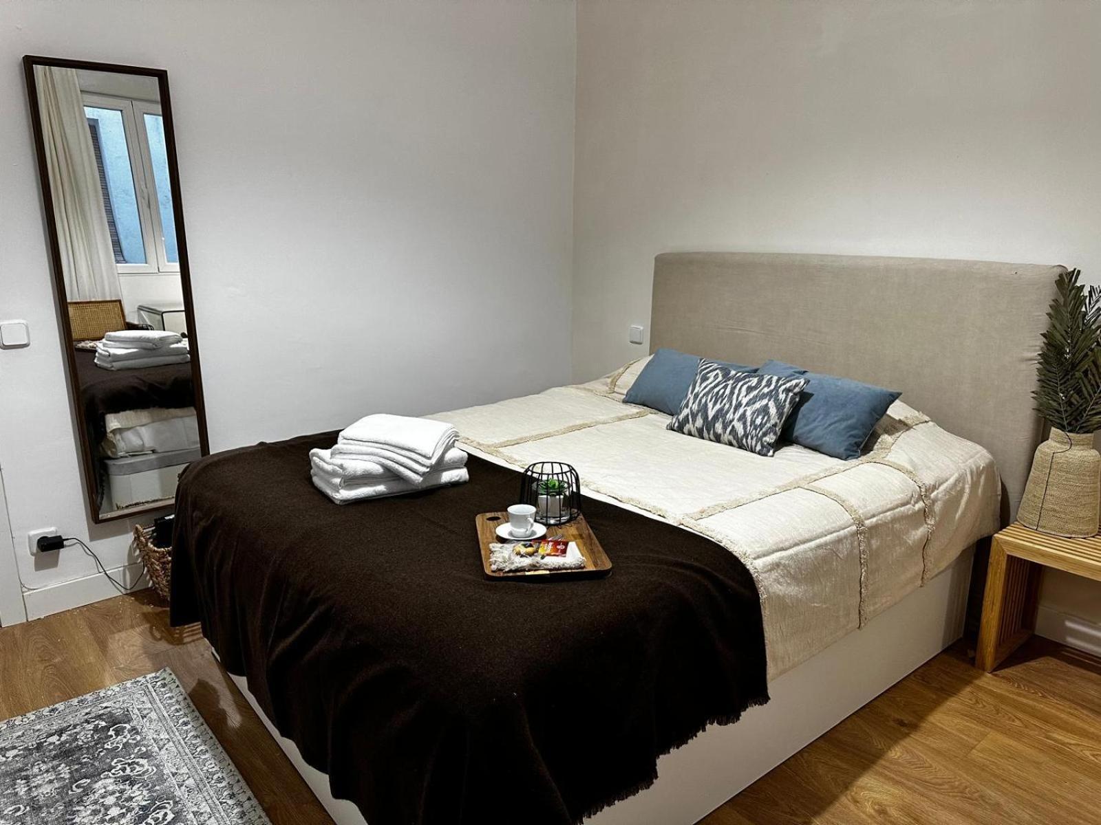 Piso 2 Habitaciones En El Centro มาดริด ภายนอก รูปภาพ