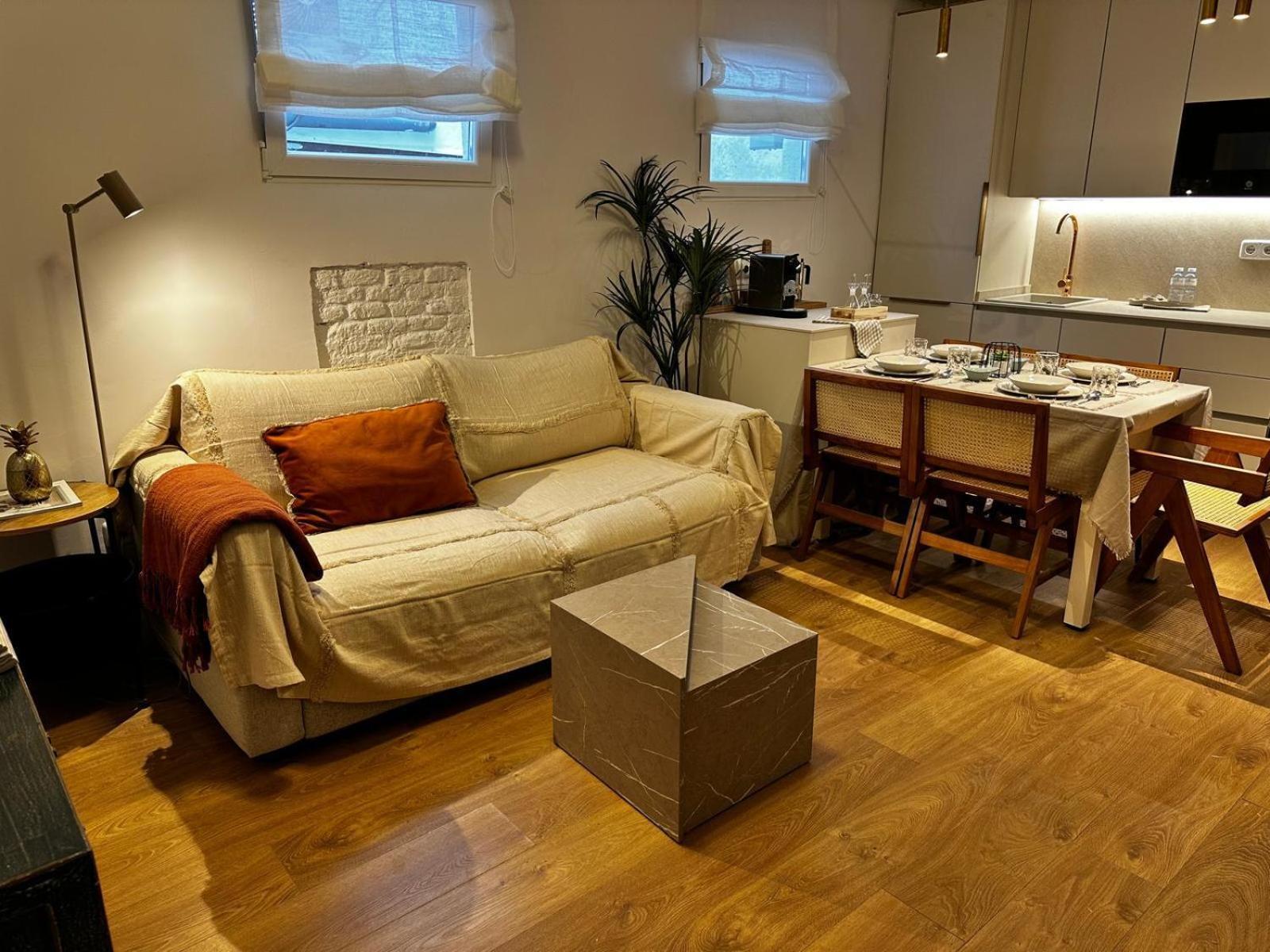 Piso 2 Habitaciones En El Centro มาดริด ภายนอก รูปภาพ