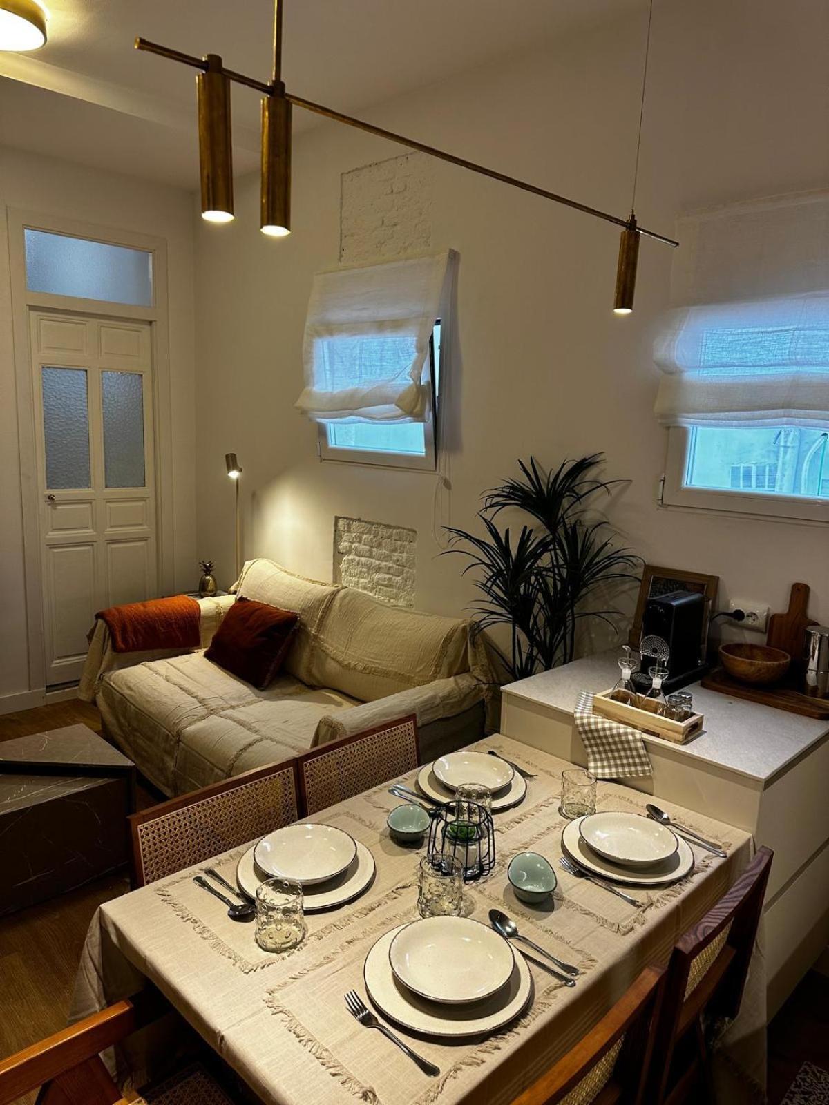 Piso 2 Habitaciones En El Centro มาดริด ภายนอก รูปภาพ